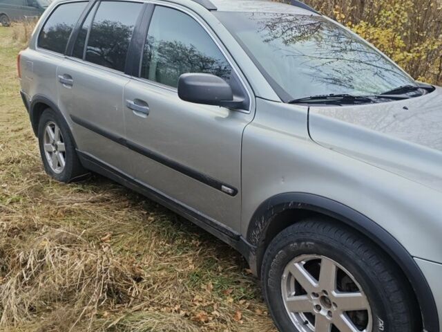 Сірий Вольво ХС90, об'ємом двигуна 2.4 л та пробігом 372 тис. км за 4800 $, фото 1 на Automoto.ua