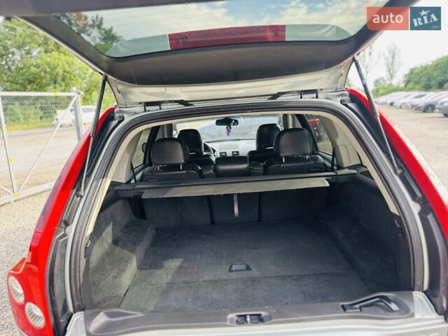 Сірий Вольво ХС90, об'ємом двигуна 2.4 л та пробігом 185 тис. км за 9200 $, фото 21 на Automoto.ua