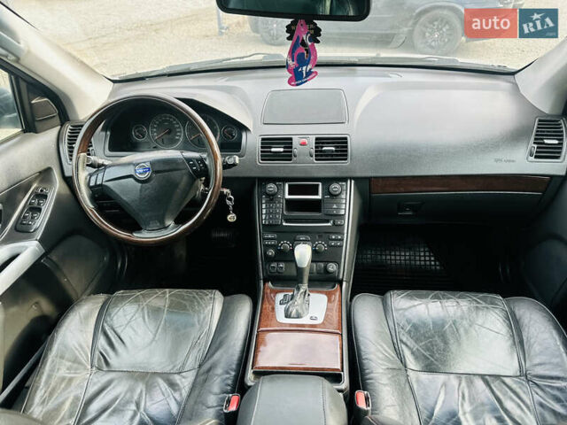Сірий Вольво ХС90, об'ємом двигуна 2.4 л та пробігом 185 тис. км за 9200 $, фото 19 на Automoto.ua