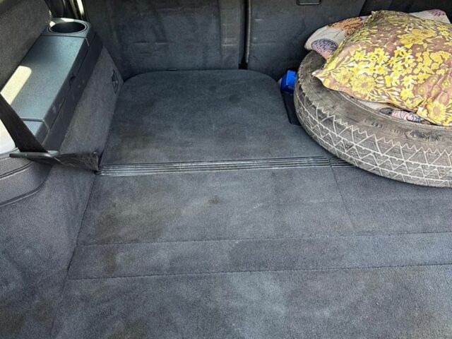 Серый Вольво ХС90, объемом двигателя 2.4 л и пробегом 280 тыс. км за 5800 $, фото 12 на Automoto.ua