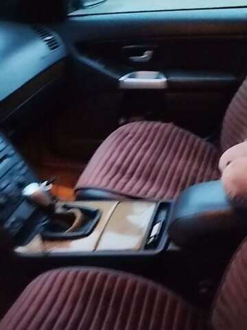 Сірий Вольво ХС90, об'ємом двигуна 2.4 л та пробігом 200 тис. км за 6700 $, фото 5 на Automoto.ua