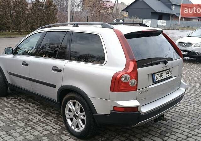 Серый Вольво ХС90, объемом двигателя 2.4 л и пробегом 315 тыс. км за 4800 $, фото 3 на Automoto.ua