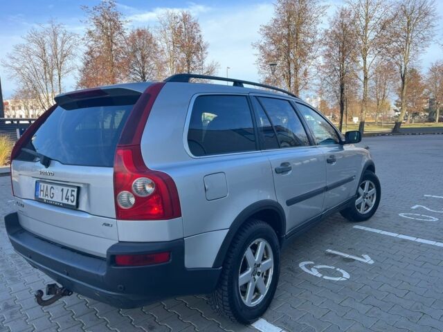 Сірий Вольво ХС90, об'ємом двигуна 2.4 л та пробігом 320 тис. км за 5600 $, фото 2 на Automoto.ua