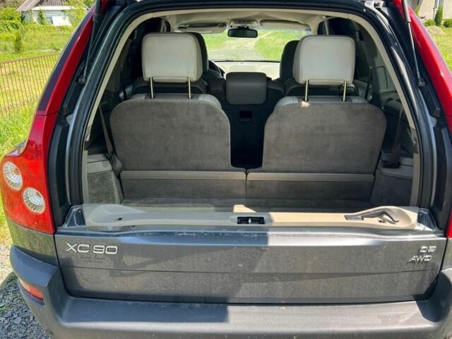 Сірий Вольво ХС90, об'ємом двигуна 2.4 л та пробігом 350 тис. км за 4200 $, фото 4 на Automoto.ua