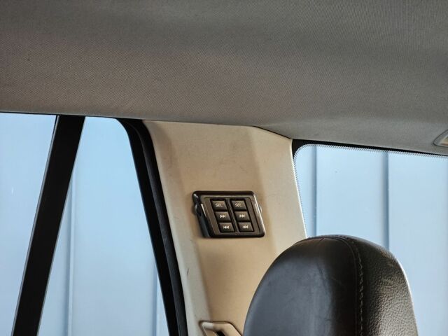 Серый Вольво ХС90, объемом двигателя 0 л и пробегом 356 тыс. км за 3250 $, фото 15 на Automoto.ua