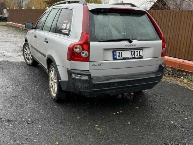 Сірий Вольво ХС90, об'ємом двигуна 2.4 л та пробігом 235 тис. км за 3900 $, фото 4 на Automoto.ua