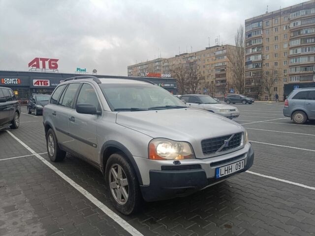 Сірий Вольво ХС90, об'ємом двигуна 2.4 л та пробігом 316 тис. км за 5600 $, фото 1 на Automoto.ua