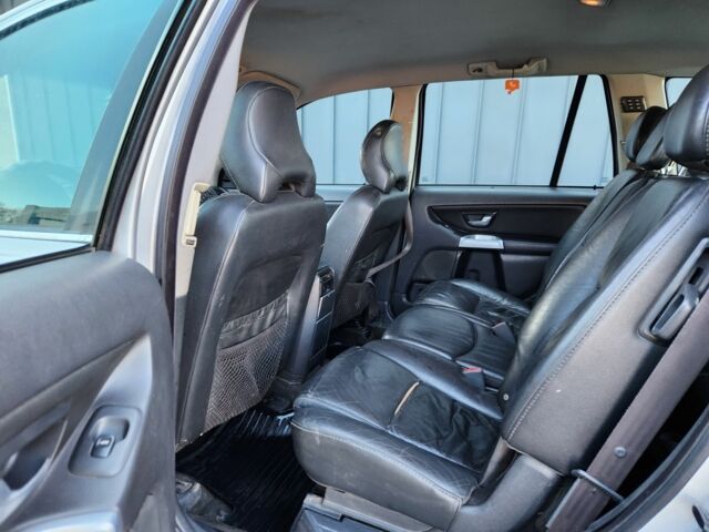 Серый Вольво ХС90, объемом двигателя 0 л и пробегом 365 тыс. км за 3250 $, фото 12 на Automoto.ua