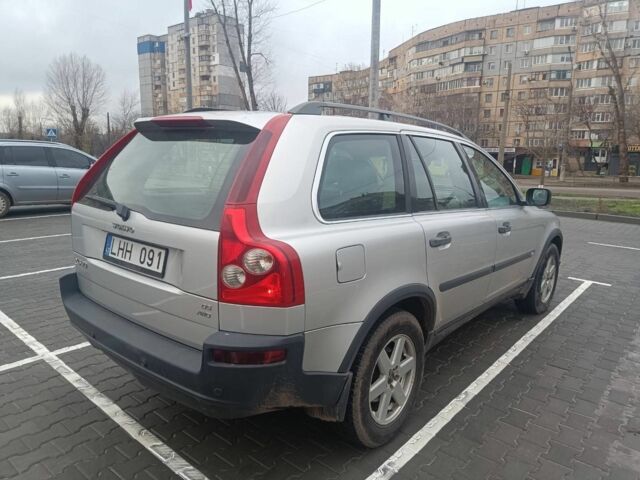 Сірий Вольво ХС90, об'ємом двигуна 2.4 л та пробігом 316 тис. км за 5600 $, фото 3 на Automoto.ua