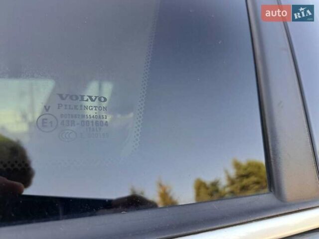 Вольво ХС90 2006 в Ивано-Франковске на Automoto.ua Серый Вольво ХС90, объемом двигателя 4.4 л и пробегом 305 тыс. км за 7000 $, фото 31 на Automoto.ua