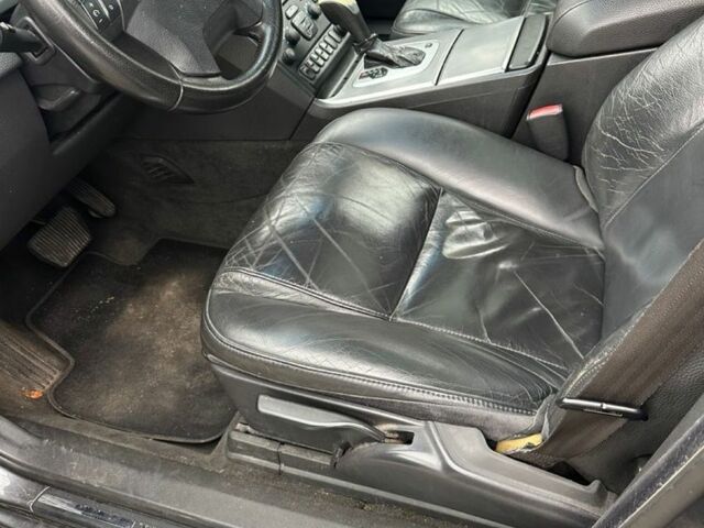 Сірий Вольво ХС90, об'ємом двигуна 2.4 л та пробігом 200 тис. км за 4667 $, фото 4 на Automoto.ua