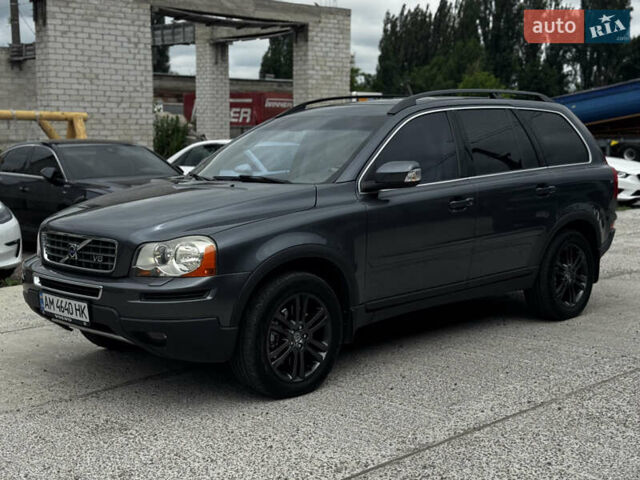 Сірий Вольво ХС90, об'ємом двигуна 4.4 л та пробігом 277 тис. км за 12500 $, фото 2 на Automoto.ua