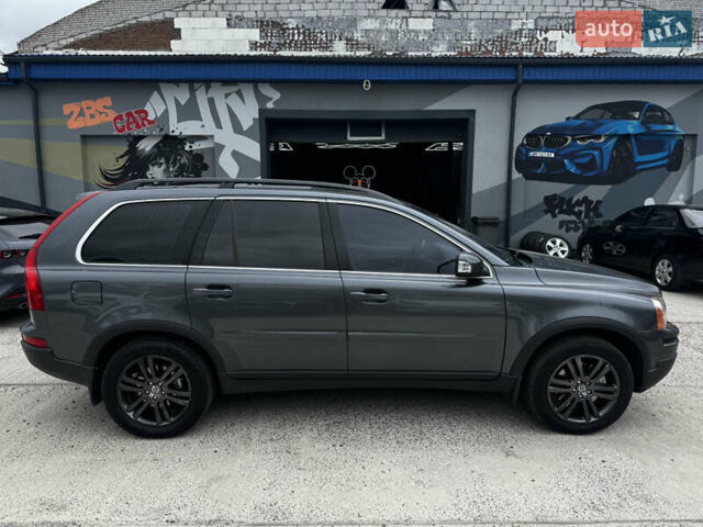 Сірий Вольво ХС90, об'ємом двигуна 4.4 л та пробігом 277 тис. км за 12500 $, фото 4 на Automoto.ua