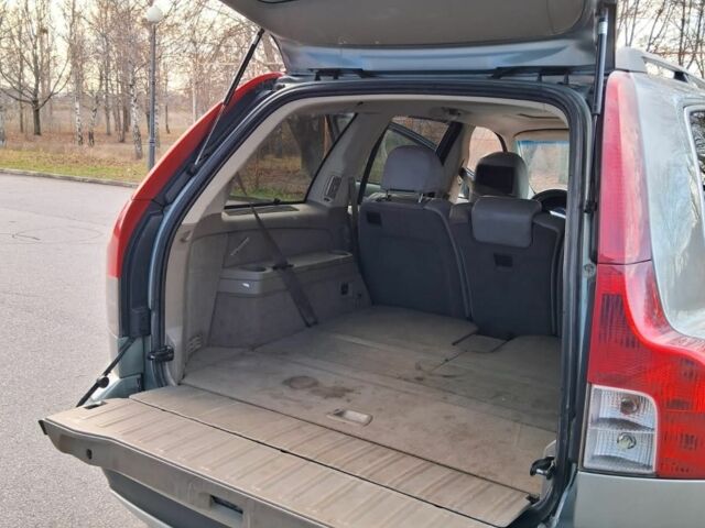 Серый Вольво ХС90, объемом двигателя 3.2 л и пробегом 213 тыс. км за 5905 $, фото 6 на Automoto.ua