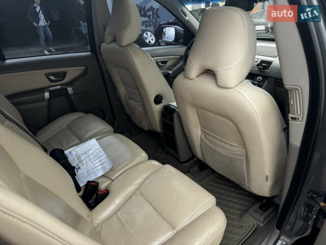 Сірий Вольво ХС90, об'ємом двигуна 4.4 л та пробігом 277 тис. км за 12500 $, фото 24 на Automoto.ua