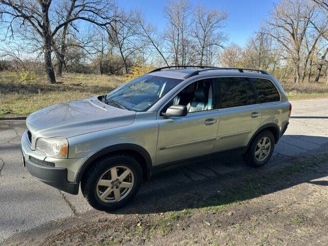 Серый Вольво ХС90, объемом двигателя 2.4 л и пробегом 351 тыс. км за 5100 $, фото 9 на Automoto.ua