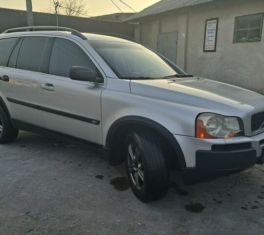 Серый Вольво ХС90, объемом двигателя 0 л и пробегом 340 тыс. км за 5600 $, фото 1 на Automoto.ua