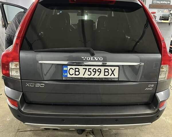Вольво ХС90 2007 в Чернигове на Automoto.ua Серый Вольво ХС90, объемом двигателя 2.4 л и пробегом 311 тыс. км за 11500 $, фото 1 на Automoto.ua