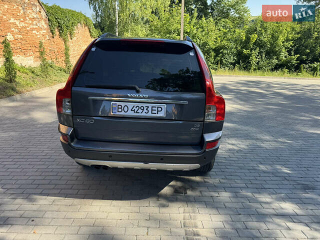Серый Вольво ХС90, объемом двигателя 2.4 л и пробегом 320 тыс. км за 13800 $, фото 7 на Automoto.ua