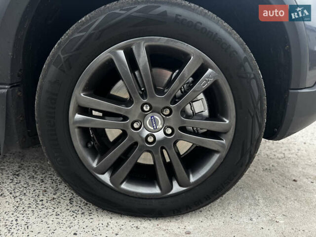 Сірий Вольво ХС90, об'ємом двигуна 4.4 л та пробігом 277 тис. км за 12500 $, фото 27 на Automoto.ua