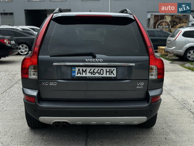 Сірий Вольво ХС90, об'ємом двигуна 4.4 л та пробігом 277 тис. км за 12500 $, фото 7 на Automoto.ua