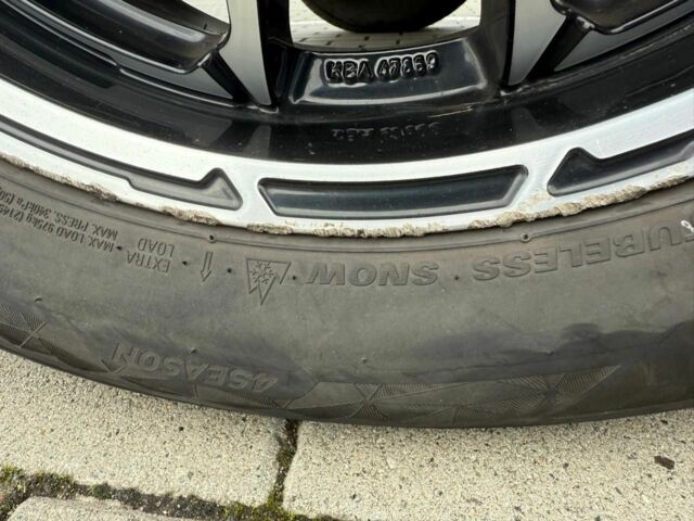 Вольво ХС90 2008 в Нововолынск на Automoto.ua Серый Вольво ХС90, объемом двигателя 2.4 л и пробегом 285 тыс. км за 13200 $, фото 19 на Automoto.ua