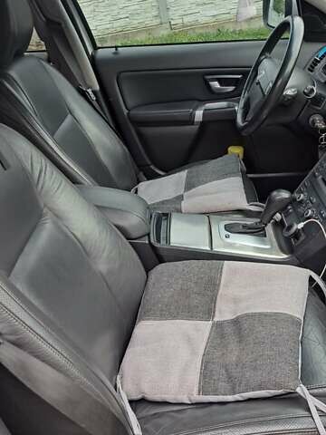 Сірий Вольво ХС90, об'ємом двигуна 2.4 л та пробігом 275 тис. км за 12500 $, фото 10 на Automoto.ua