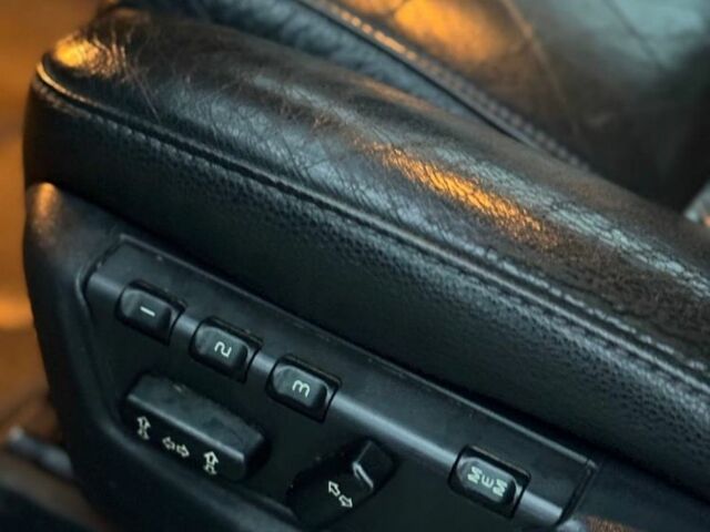 Серый Вольво ХС90, объемом двигателя 2.4 л и пробегом 290 тыс. км за 6500 $, фото 8 на Automoto.ua