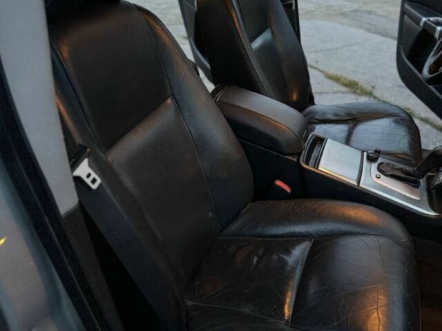 Серый Вольво ХС90, объемом двигателя 2.4 л и пробегом 290 тыс. км за 6500 $, фото 13 на Automoto.ua