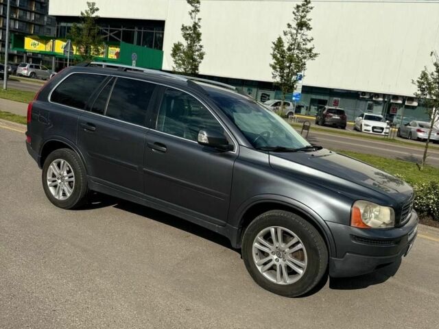 Серый Вольво ХС90, объемом двигателя 2.4 л и пробегом 350 тыс. км за 6500 $, фото 5 на Automoto.ua