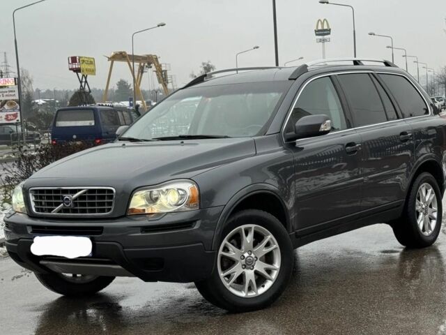 Сірий Вольво ХС90, об'ємом двигуна 2.4 л та пробігом 246 тис. км за 2600 $, фото 1 на Automoto.ua
