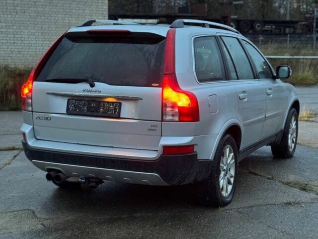Серый Вольво ХС90, объемом двигателя 2.4 л и пробегом 290 тыс. км за 6500 $, фото 6 на Automoto.ua