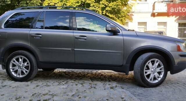 Серый Вольво ХС90, объемом двигателя 2.4 л и пробегом 273 тыс. км за 13999 $, фото 12 на Automoto.ua