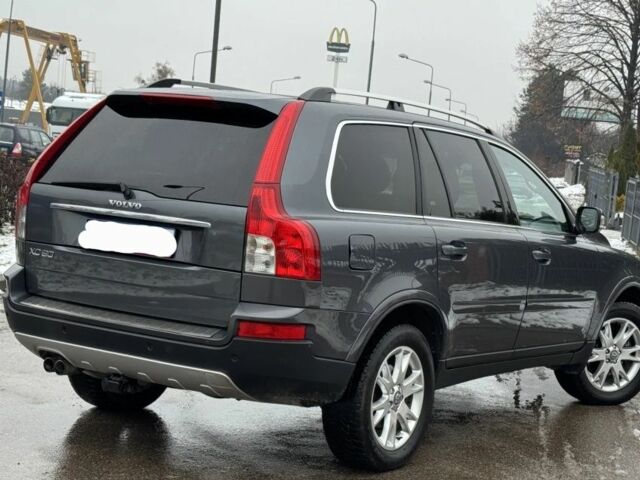 Сірий Вольво ХС90, об'ємом двигуна 2.4 л та пробігом 246 тис. км за 2600 $, фото 6 на Automoto.ua