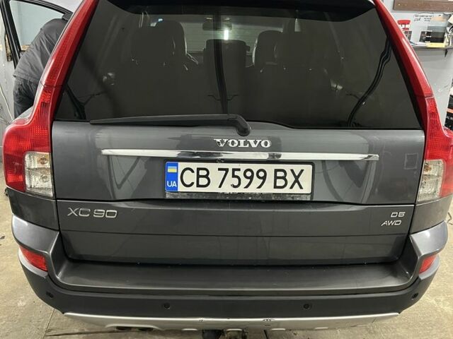 Вольво ХС90 2008 у Чернігові на Automoto.ua Сірий Вольво ХС90, об'ємом двигуна 2.4 л та пробігом 311 тис. км за 11500 $, фото 2 на Automoto.ua
