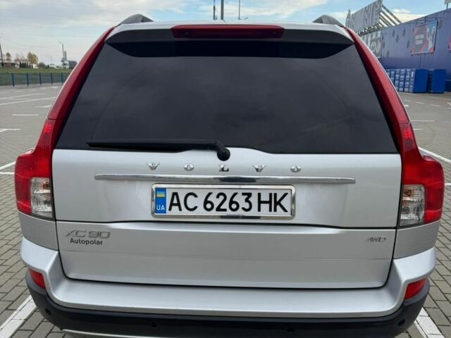 Вольво ХС90 2008 в Нововолынск на Automoto.ua Серый Вольво ХС90, объемом двигателя 2.4 л и пробегом 285 тыс. км за 13200 $, фото 2 на Automoto.ua