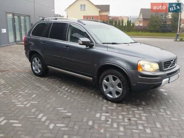 Серый Вольво ХС90, объемом двигателя 2.4 л и пробегом 281 тыс. км за 10000 $, фото 3 на Automoto.ua