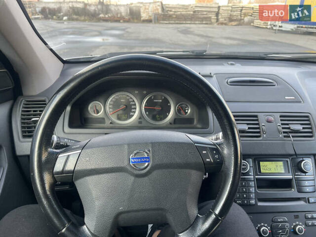 Серый Вольво ХС90, объемом двигателя 2.4 л и пробегом 343 тыс. км за 10500 $, фото 11 на Automoto.ua