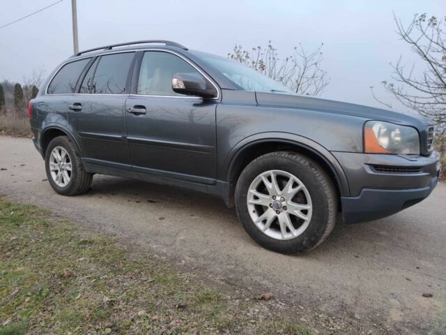 Серый Вольво ХС90, объемом двигателя 2.4 л и пробегом 195 тыс. км за 3800 $, фото 8 на Automoto.ua