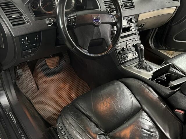 Вольво ХС90 2008 у Чернігові на Automoto.ua Сірий Вольво ХС90, об'ємом двигуна 2.4 л та пробігом 311 тис. км за 11500 $, фото 4 на Automoto.ua