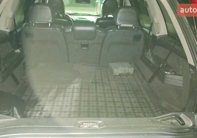 Сірий Вольво ХС90, об'ємом двигуна 2.4 л та пробігом 338 тис. км за 11500 $, фото 6 на Automoto.ua