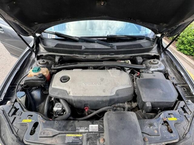 Серый Вольво ХС90, объемом двигателя 2.4 л и пробегом 350 тыс. км за 6500 $, фото 17 на Automoto.ua