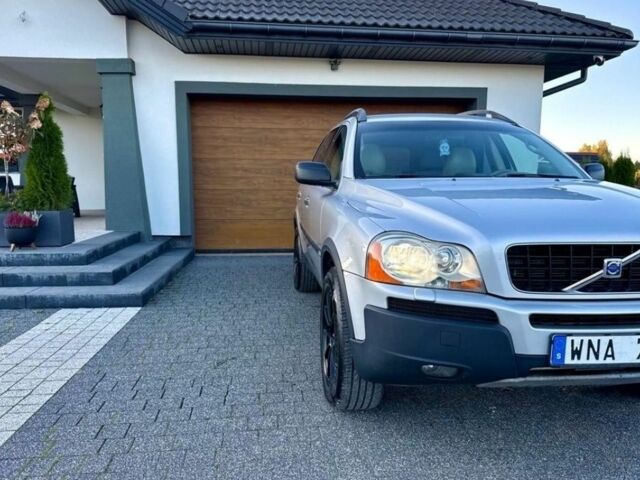 Сірий Вольво ХС90, об'ємом двигуна 2.4 л та пробігом 200 тис. км за 4000 $, фото 2 на Automoto.ua