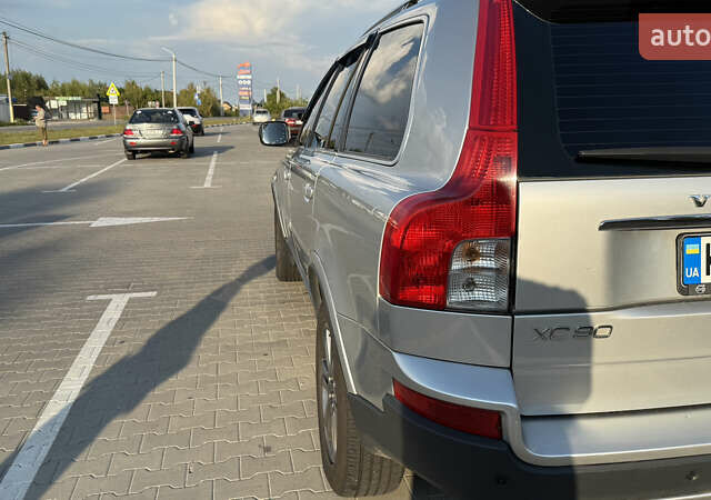 Сірий Вольво ХС90, об'ємом двигуна 2.4 л та пробігом 351 тис. км за 14900 $, фото 12 на Automoto.ua