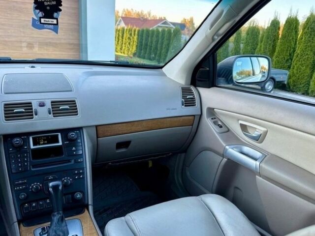 Сірий Вольво ХС90, об'ємом двигуна 2.4 л та пробігом 200 тис. км за 4000 $, фото 10 на Automoto.ua