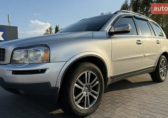 Сірий Вольво ХС90, об'ємом двигуна 2.4 л та пробігом 351 тис. км за 14900 $, фото 11 на Automoto.ua