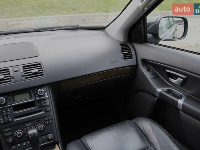 Сірий Вольво ХС90, об'ємом двигуна 3.19 л та пробігом 244 тис. км за 13500 $, фото 14 на Automoto.ua