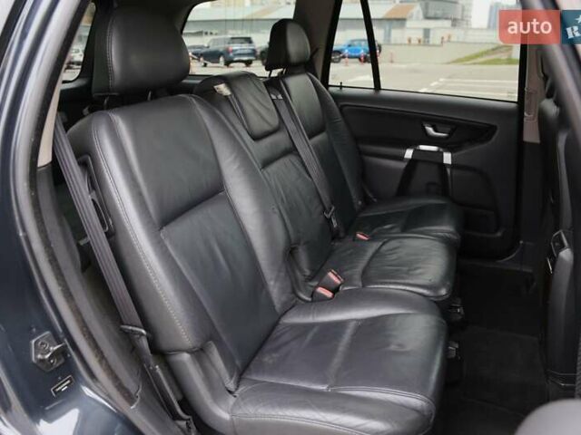 Сірий Вольво ХС90, об'ємом двигуна 3.19 л та пробігом 244 тис. км за 13500 $, фото 10 на Automoto.ua