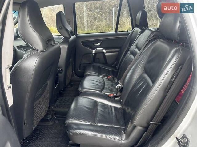 Сірий Вольво ХС90, об'ємом двигуна 2.4 л та пробігом 303 тис. км за 14500 $, фото 9 на Automoto.ua