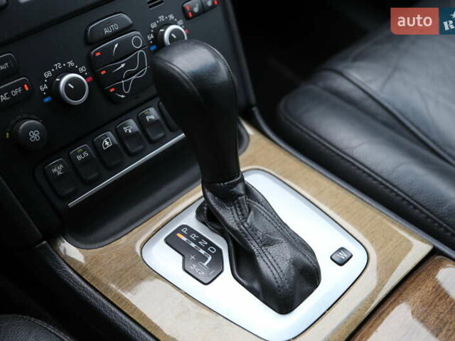 Сірий Вольво ХС90, об'ємом двигуна 3.19 л та пробігом 244 тис. км за 13500 $, фото 20 на Automoto.ua